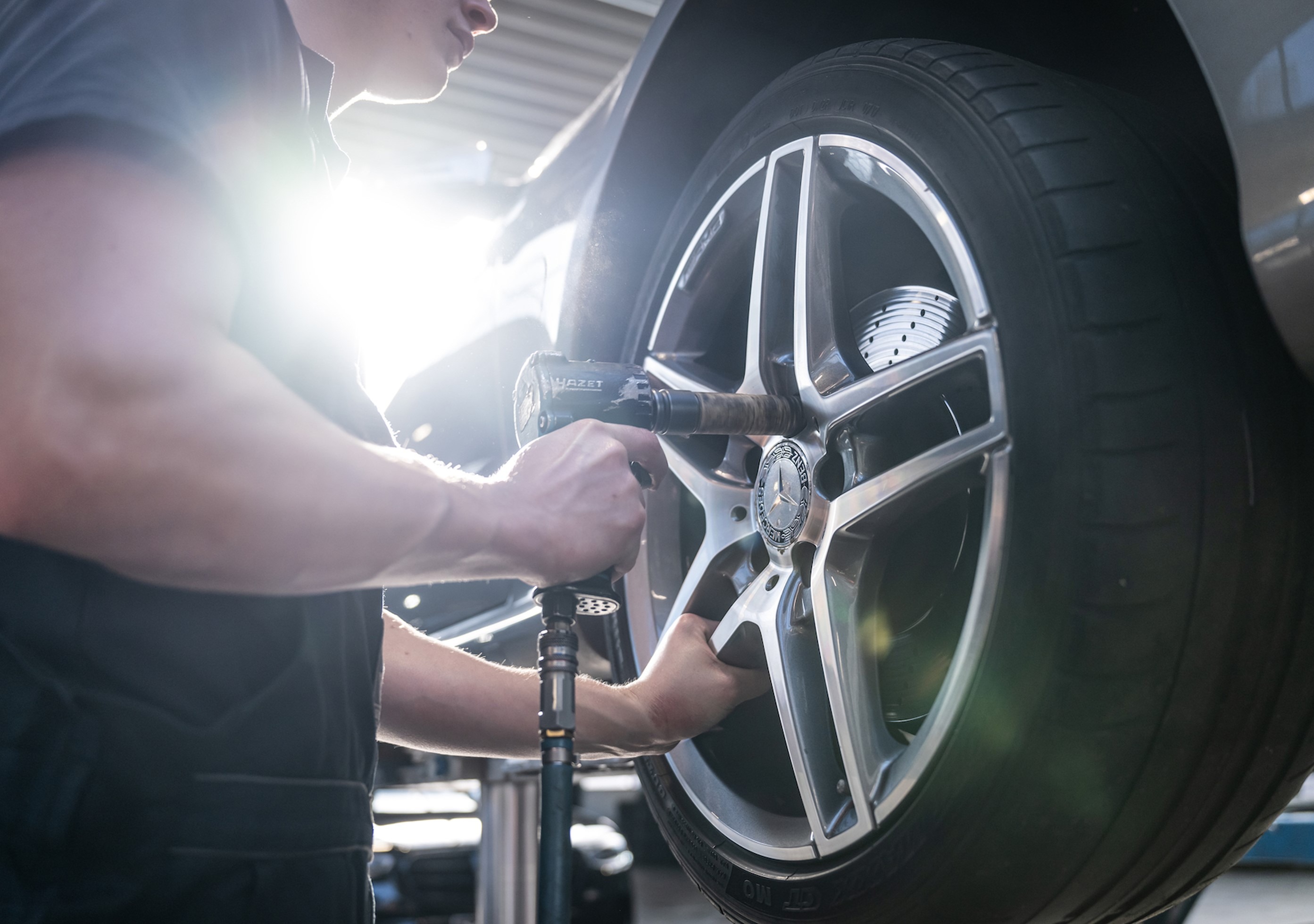 Common Image dinesten_images_1764567807.jpg Bandenservice | KHAN De Molen